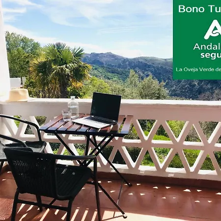 La Oveja De La Alpujarra Couette-café