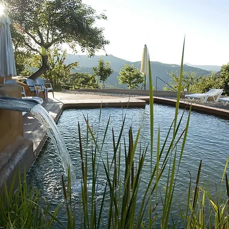 La Oveja De La Alpujarra Couette-café Pitres
